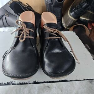 Clarks Black Leather Flats